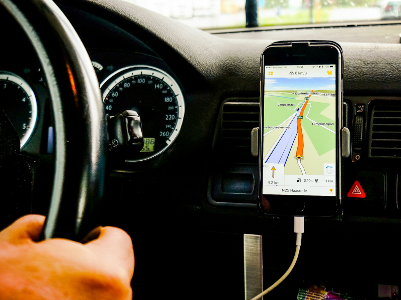 TML_022_gsm_gps_auto_stuur